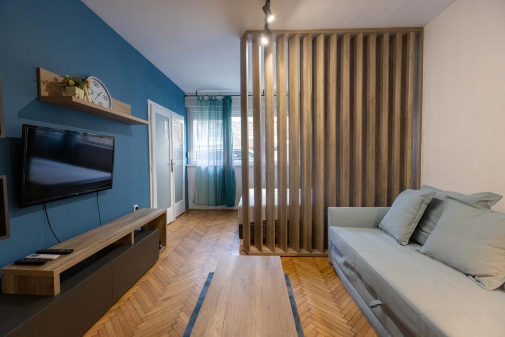 Lumiere Luxe Suites Belgrade Exterior photo